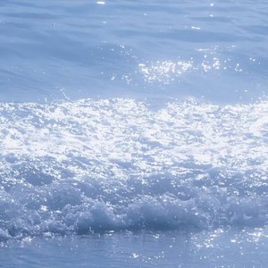 老太婆被躁得直流白浆视频
